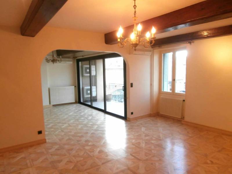 Appartement à vendre sur les quais de TOURNON SUR RHONE